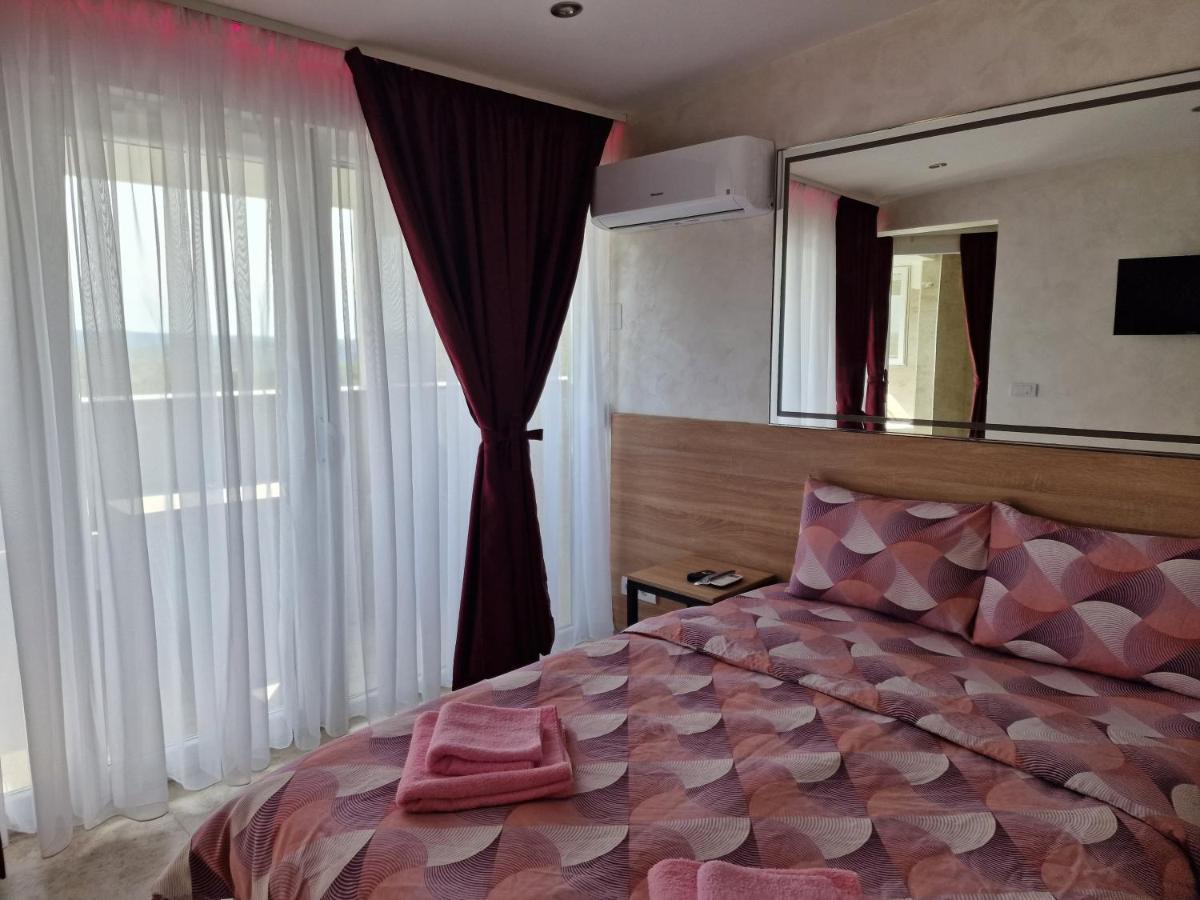 Rooms Green Set Beograd Ngoại thất bức ảnh