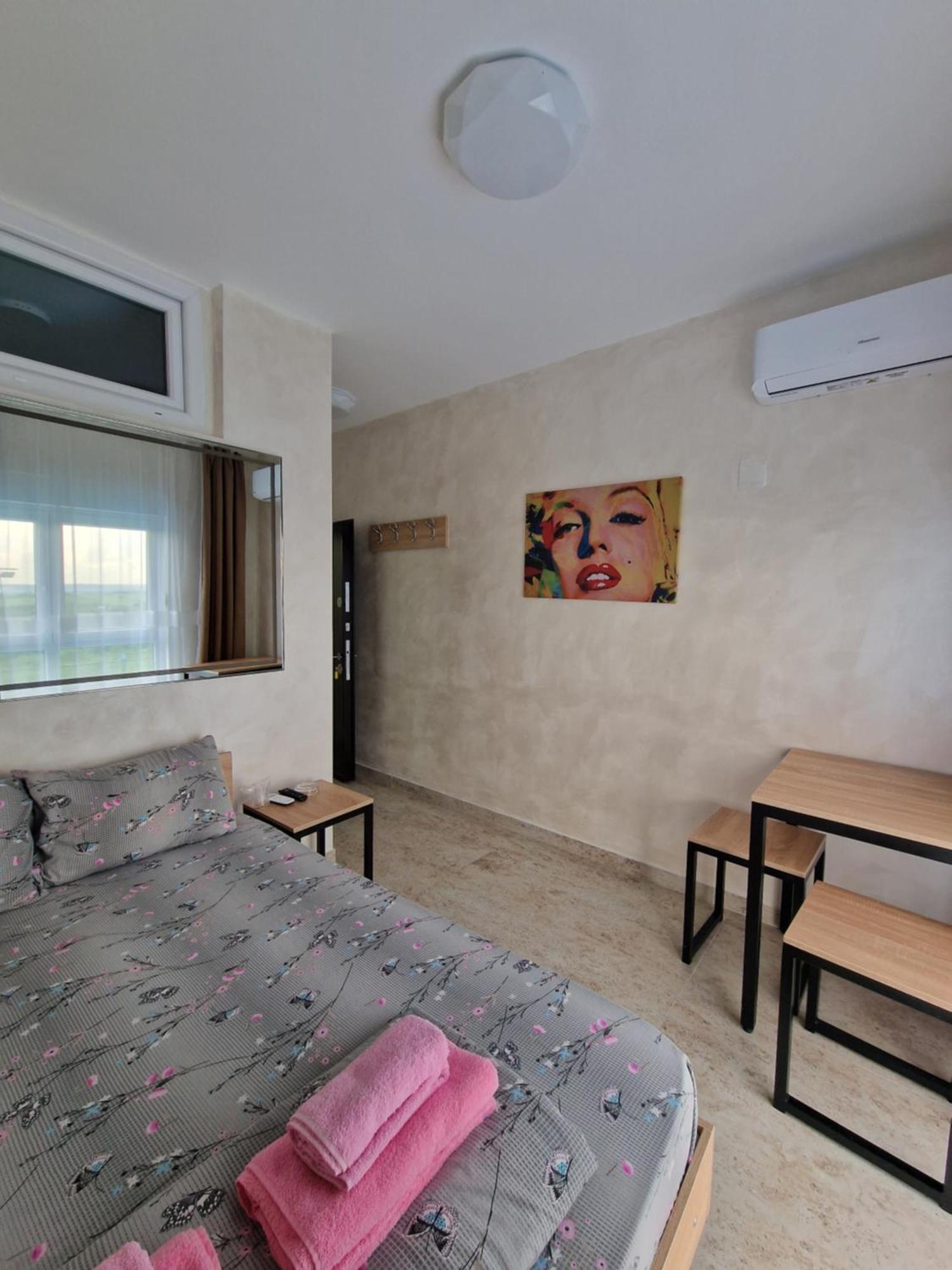 Rooms Green Set Beograd Ngoại thất bức ảnh